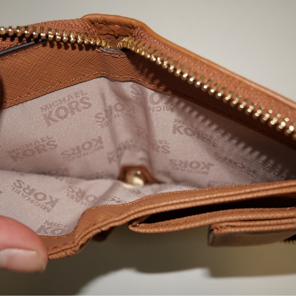 Michael Kors - Picture 5 of 6